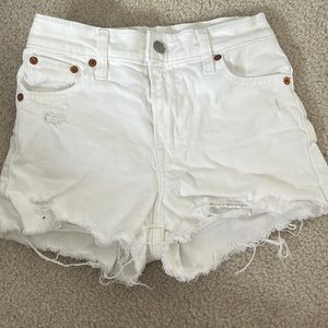 LEVIS 501 WHITE JEAN SHORTS